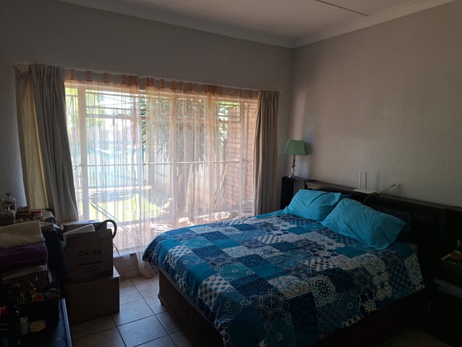 To Let 2 Bedroom Property for Rent in Meiringspark North West